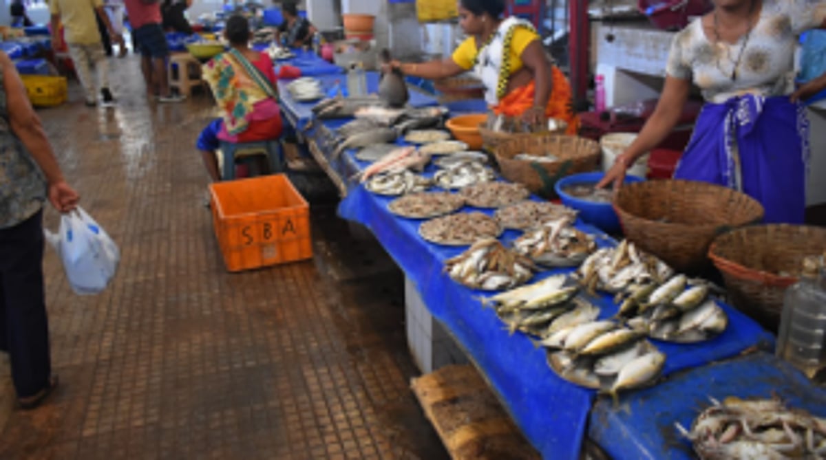 Fatorda MLA, farmers resist expansion of  wholesale fish market