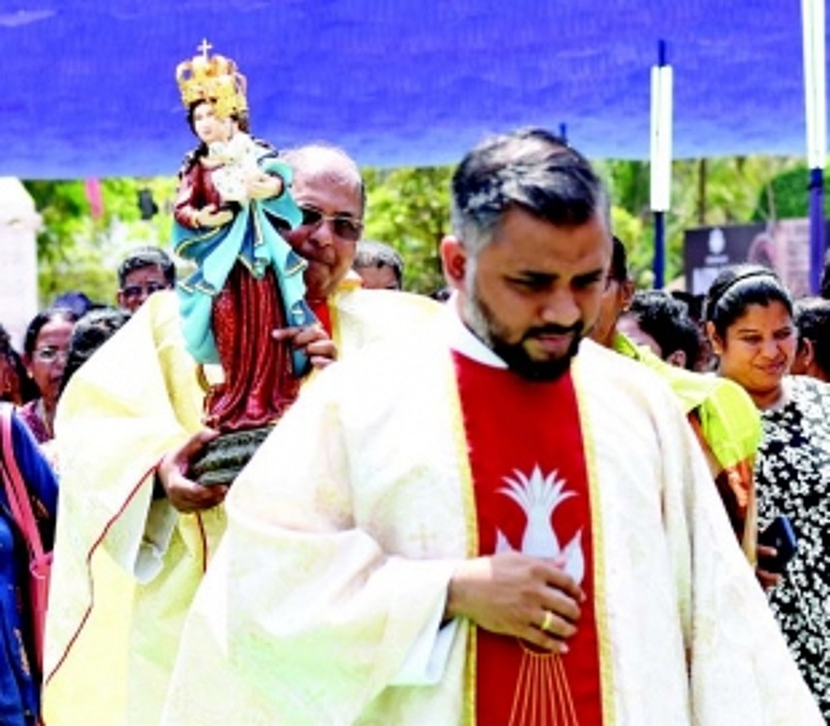 Feast of Milagres Saibin begins; festivities will continue for five days