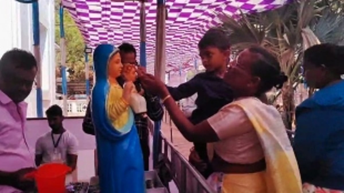 Feast of Milagres Saibin begins