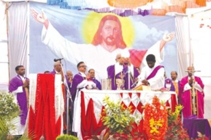 Feast of the Miraculous Cross celebrated at Nandgad