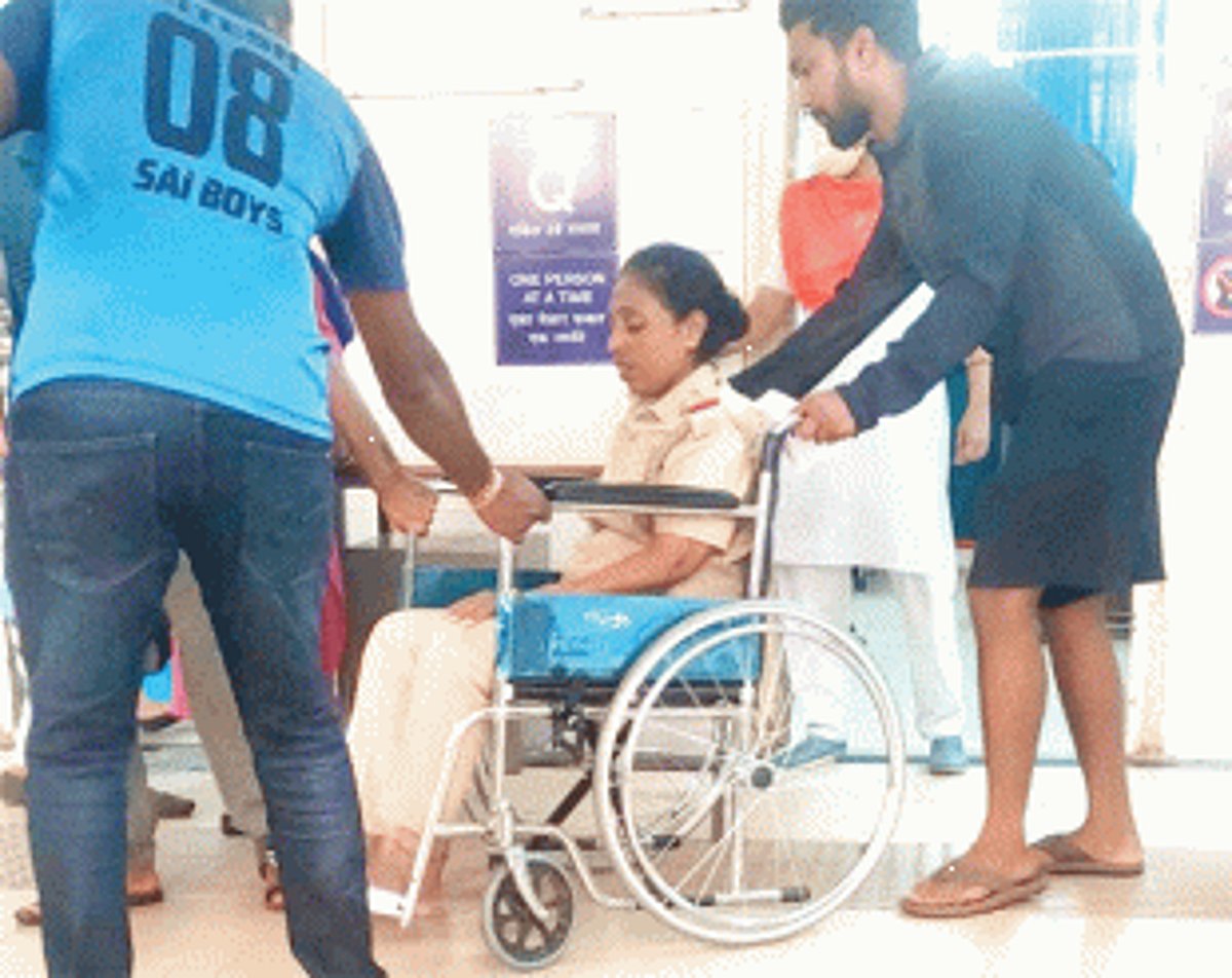 Female foreign inmates assault  lady staff at Colvale Central Jail