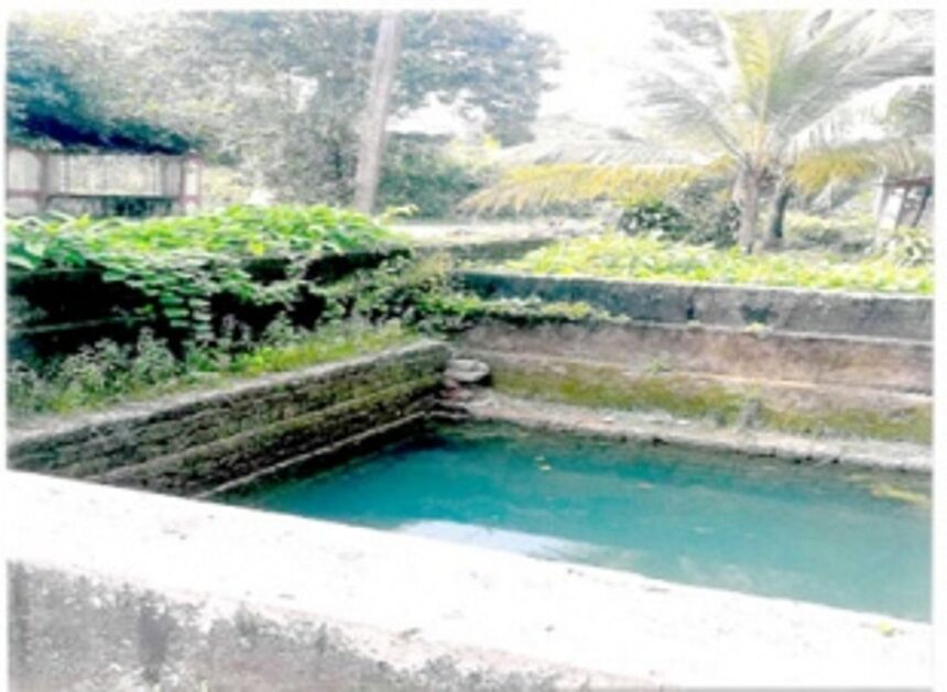 Fence roadside public well for safety