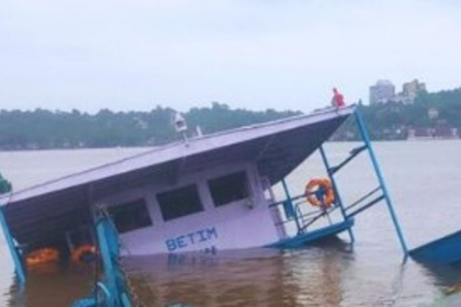 Ferry Boat Sinks While Anchored at Chorao Island; No Casualties Reported