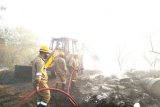 Fibreglass catches fire, emits  poisonous flumes in Bicholim