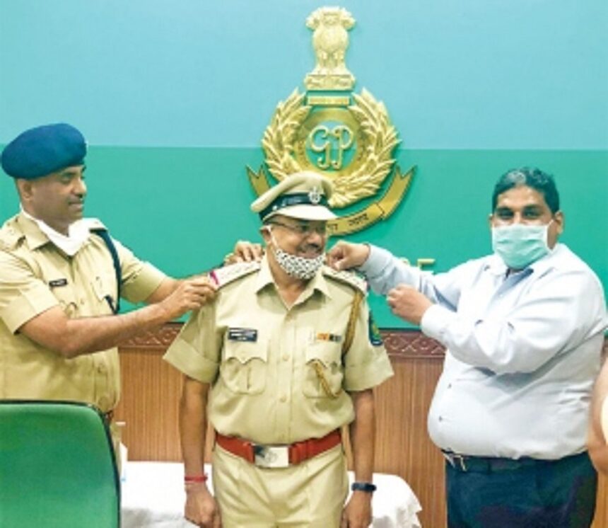 Finally, after nearly 30 years, courageous PSI Maralkar promoted to PI