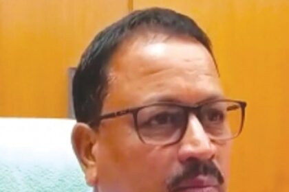 Financial aid for traditional businessmen before Chaturthi is impossible: Phal Desai