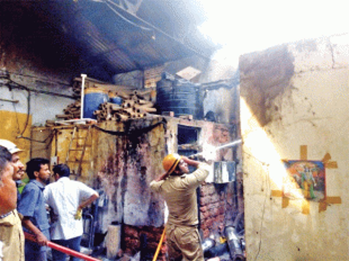 Fire breaks out at Mapusa plastic factory