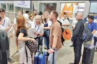 First charter flight from Russia  heralds start of tourism season