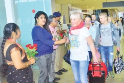 First chartered flight with  519 Russians lands in Goa