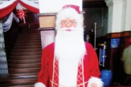 First time since liberation MMC  wears Christmas festive look