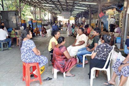 Fish vendors on strike - Day 2