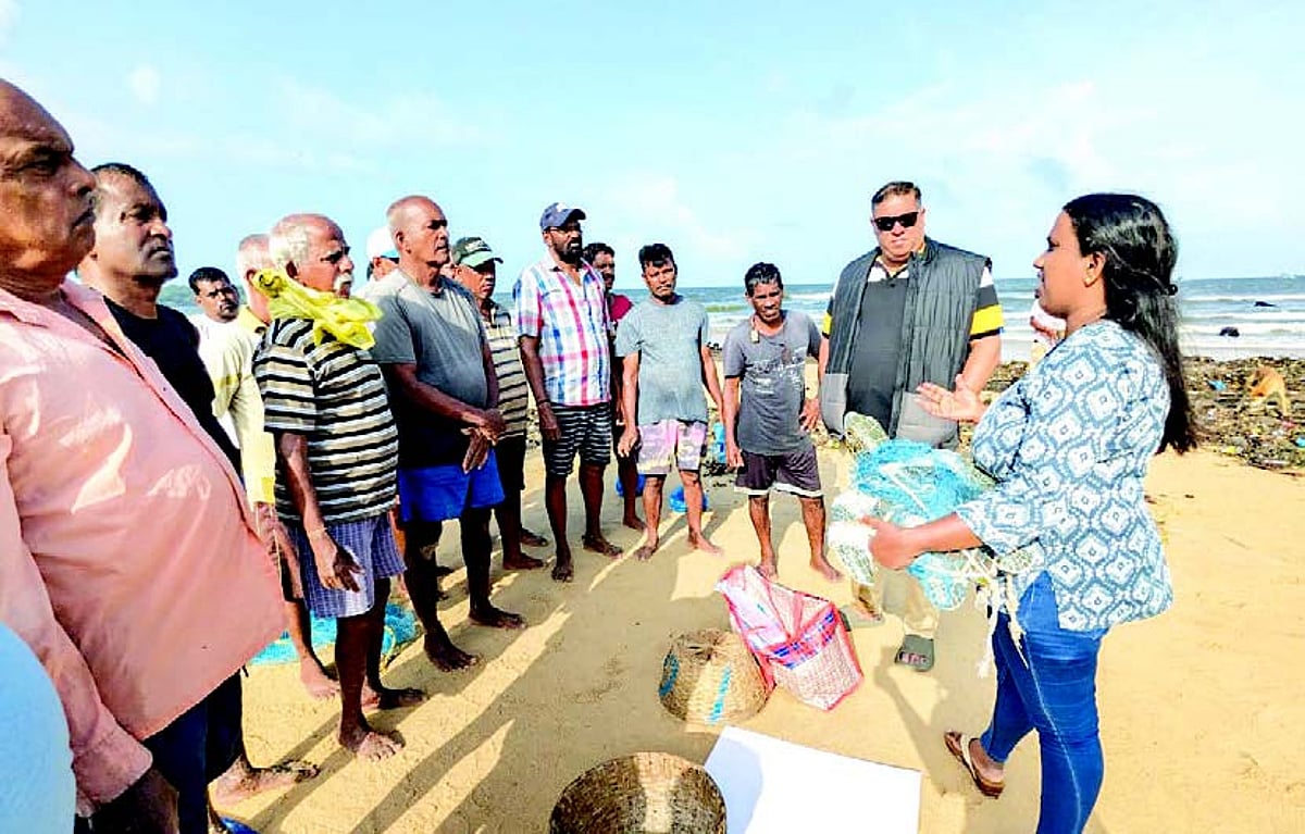 Fisherfolk taught to retrieve ghost nets, rescue tangled marine life