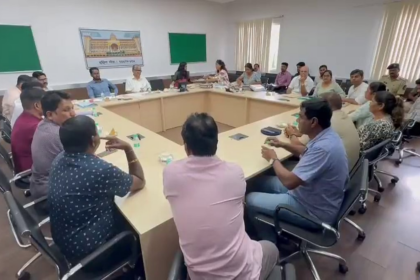 Fisheries Dept to increase parking fees up to 1 lakh per month on abandoned vessels at Jetties