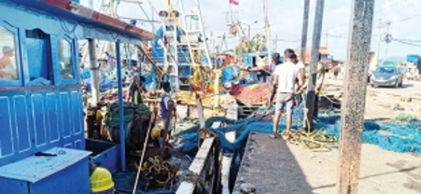 Fisheries Director, side steps all questions on why LED ban hasn’t been imposed 1 Fisheries Director, side steps all questions on why LED ban hasn’t been imposed