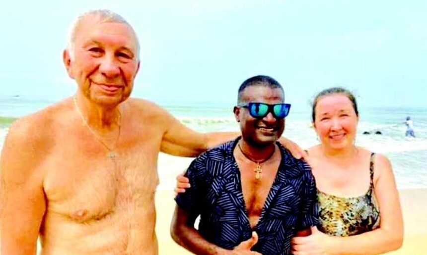 Fisherman saves Russian from drowning off Benaulim beach 1 Fisherman saves Russian from drowning off Benaulim beach