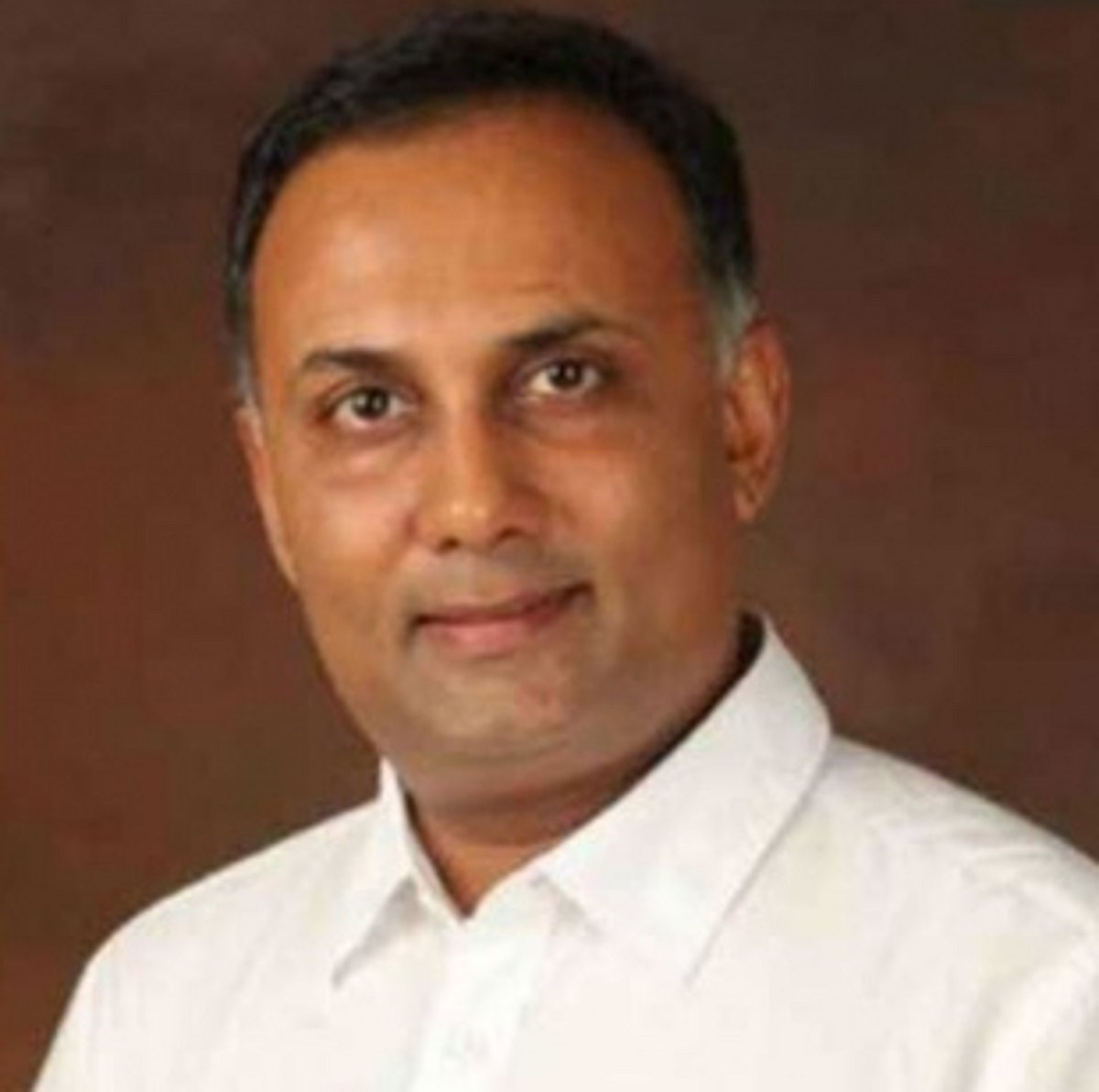 Fisticuffs at Congress meet as leadership battle turns aggressive