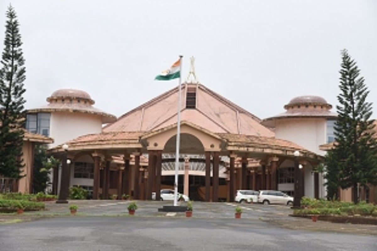 Five-day Assembly session from Jan 25
