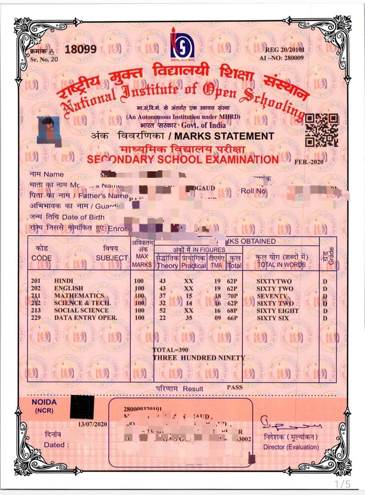 Five held for selling bogus school, graduation certificates