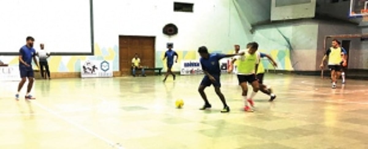 Flaming Oranje, Camilo Bros & SFX Chicalim prevail