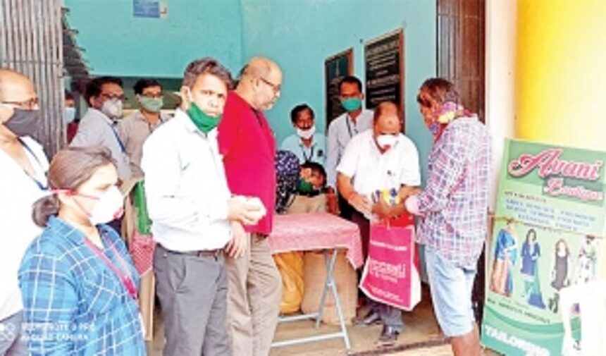 Food grains distributed to 450 migrant labourers in Sanguem 1 Food grains distributed to 450 migrant labourers in Sanguem