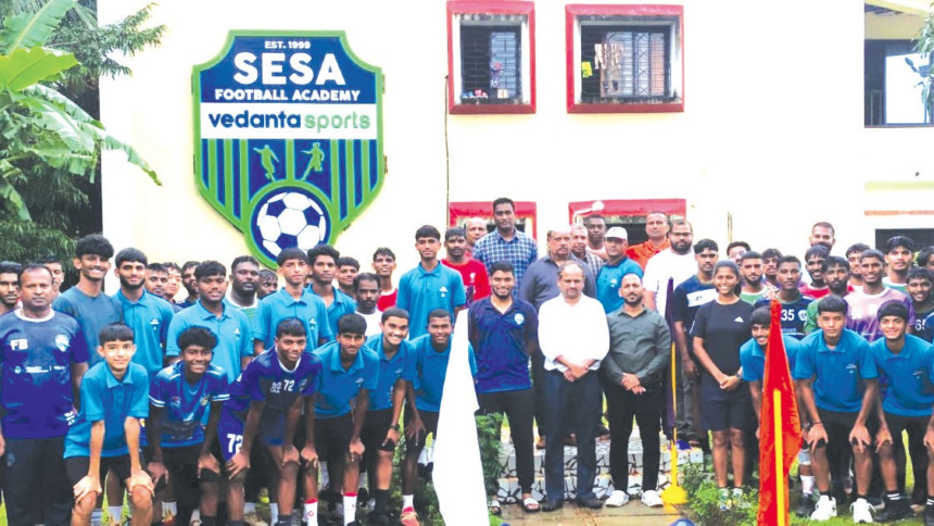 Football Veteran Bosco Monteiro Inspires Youngsters at Sesa Football Academy’s 79th Independence Day Celebrations 1 Football Veteran Bosco Monteiro Inspires Youngsters at Sesa Football Academy’s 79th Independence Day Celebrations