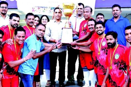 For football to thrive in State, there must be cohesion among
all stakeholders and a well-defined roadmap: Sports Minister