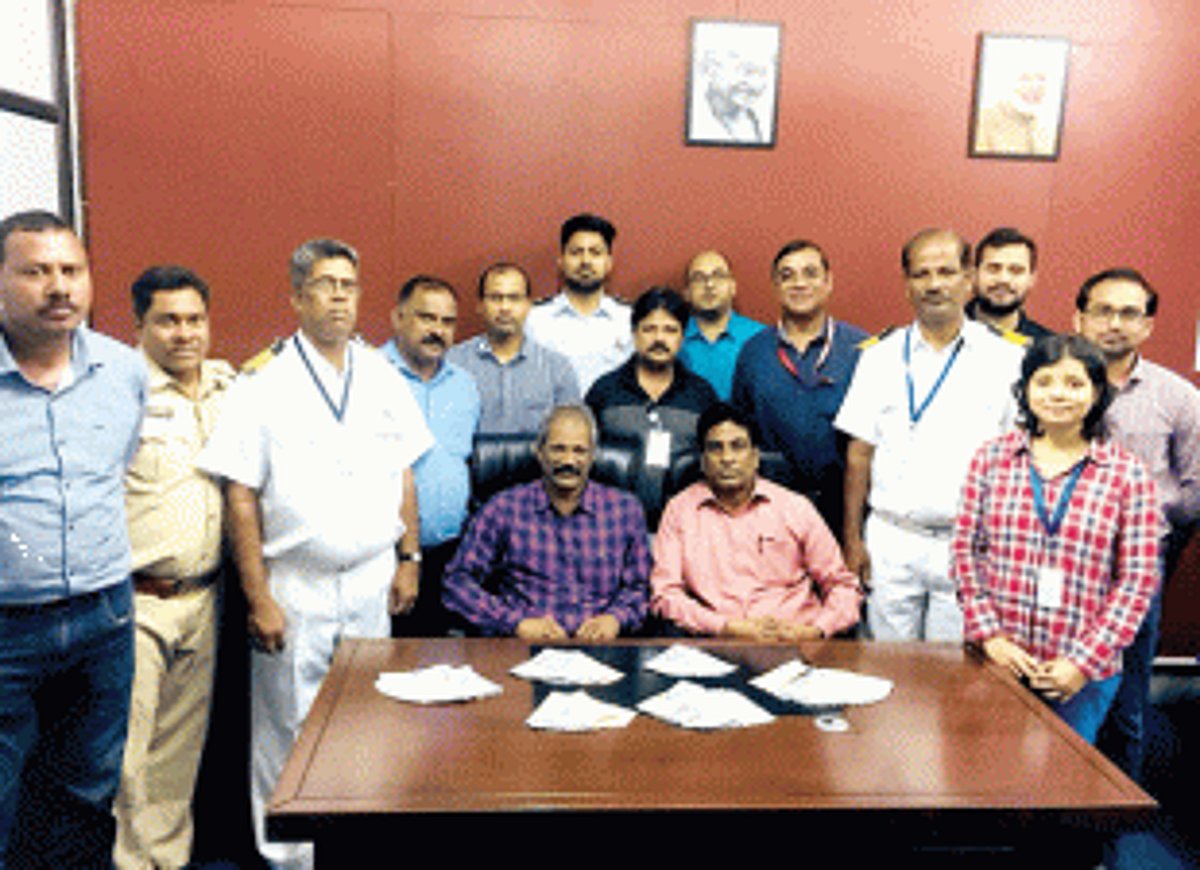 Foreign currency valued at Rs 2.3 lakh seized at airport