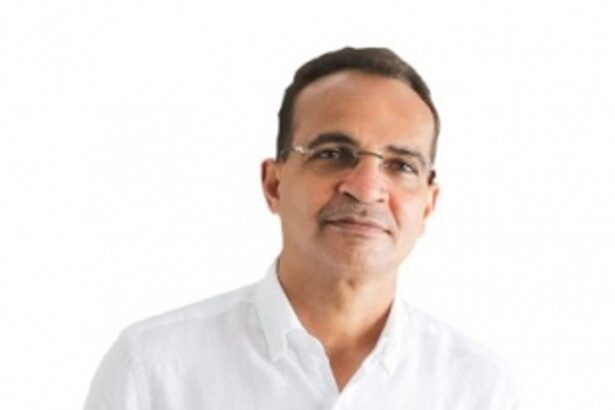 Former CM Parrikar roped in corrupt consultants for Smart City works: Babush