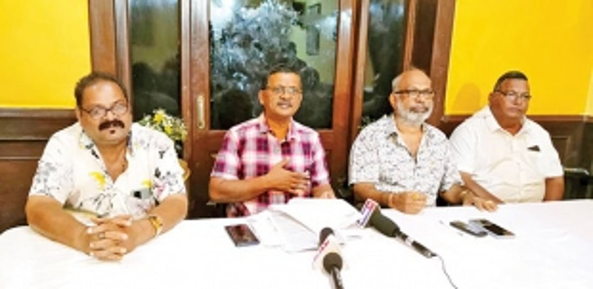 Former MMC office bearers take serious note of Council’s financial crisis