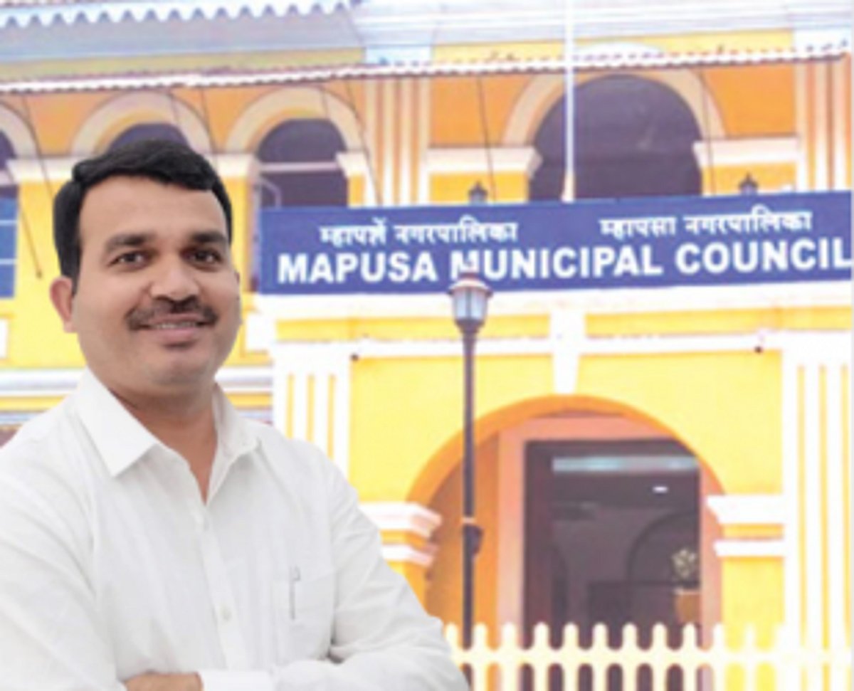 Former Mapusa civic  councillor challenges disqualification petition