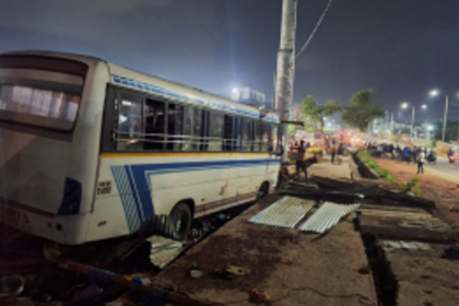 Four killed, four injured as bus rams into temporary huts at Verna IDC