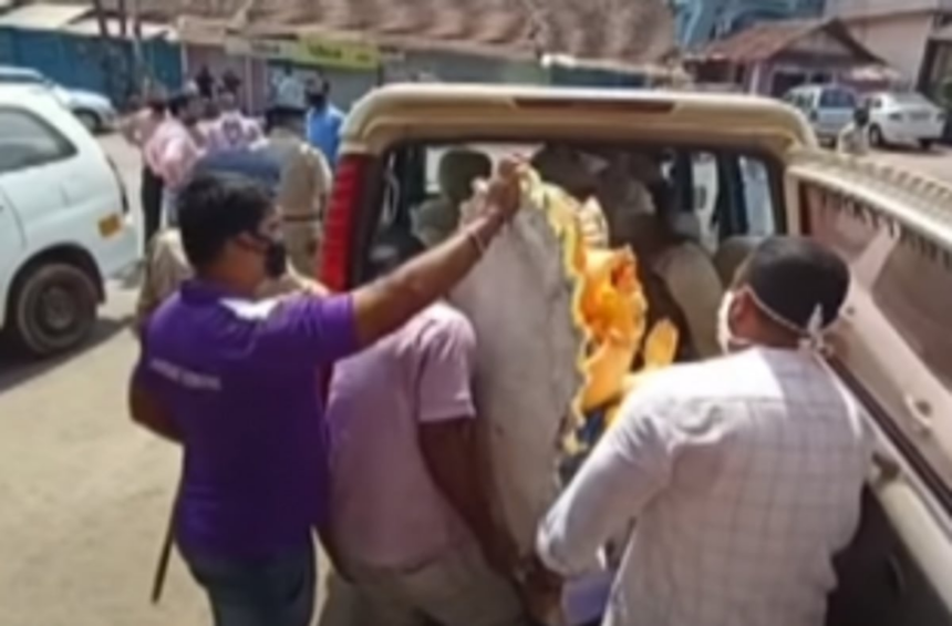 Four persons arrested for installing idol in temp shed at Sada