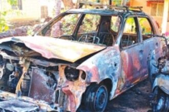 Four vehicles gutted in Corjuem, police detain mentally unsound septuagenarian for arson