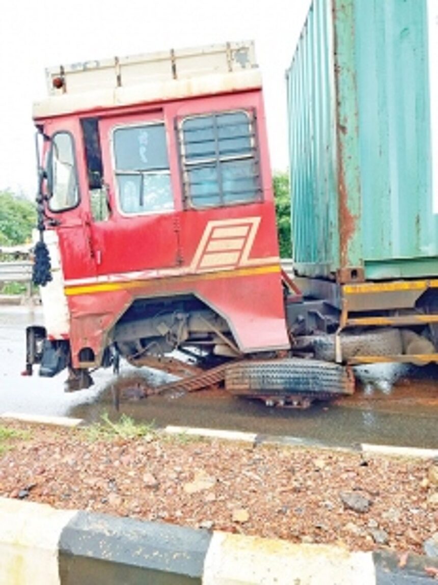 Fourth accident on 4-lane road at Farmagudi-Dhavlim