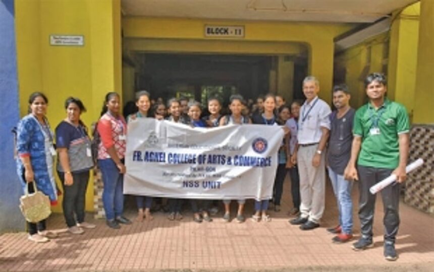 Fr Agnel College holds anti plastic rally