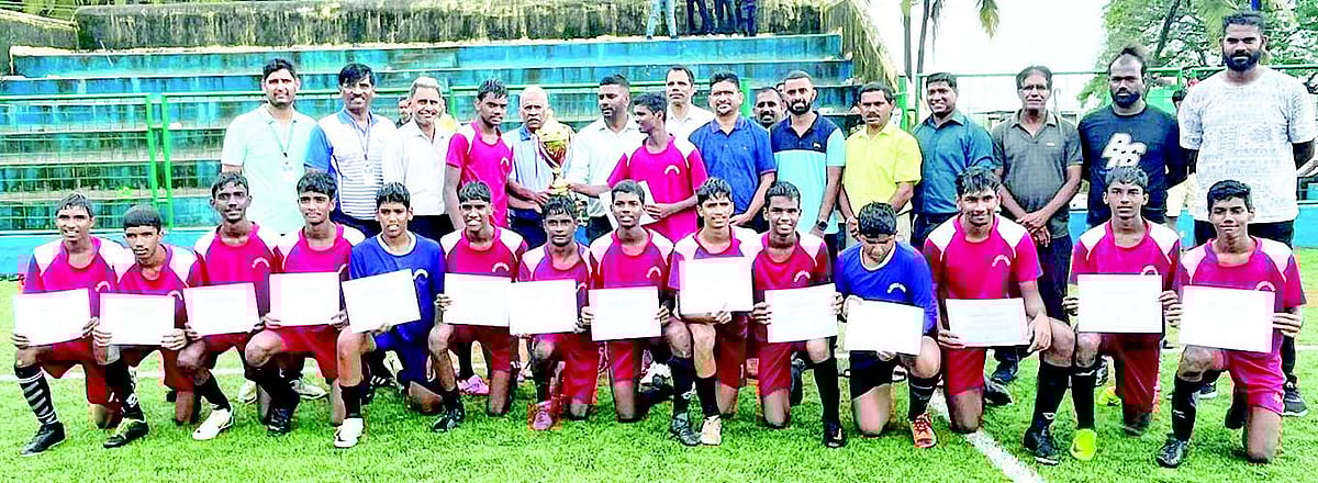 Fr Agnel Multi Purpose HS book Delhi ticket