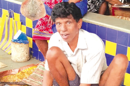 Francisco “Abhie” Pereira: Calangute’s Last Goan Fish Cutter Who Brings Joy to the Market