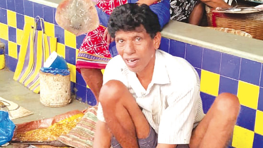 Francisco “Abhie” Pereira: Calangute’s Last Goan Fish Cutter Who Brings Joy to the Market 1 Francisco “Abhie” Pereira: Calangute’s Last Goan Fish Cutter Who Brings Joy to the Market