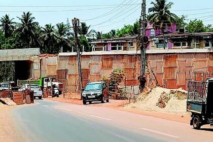 Frequent accidents, flooding spark outcry over road work in Khareband-Benaulim
