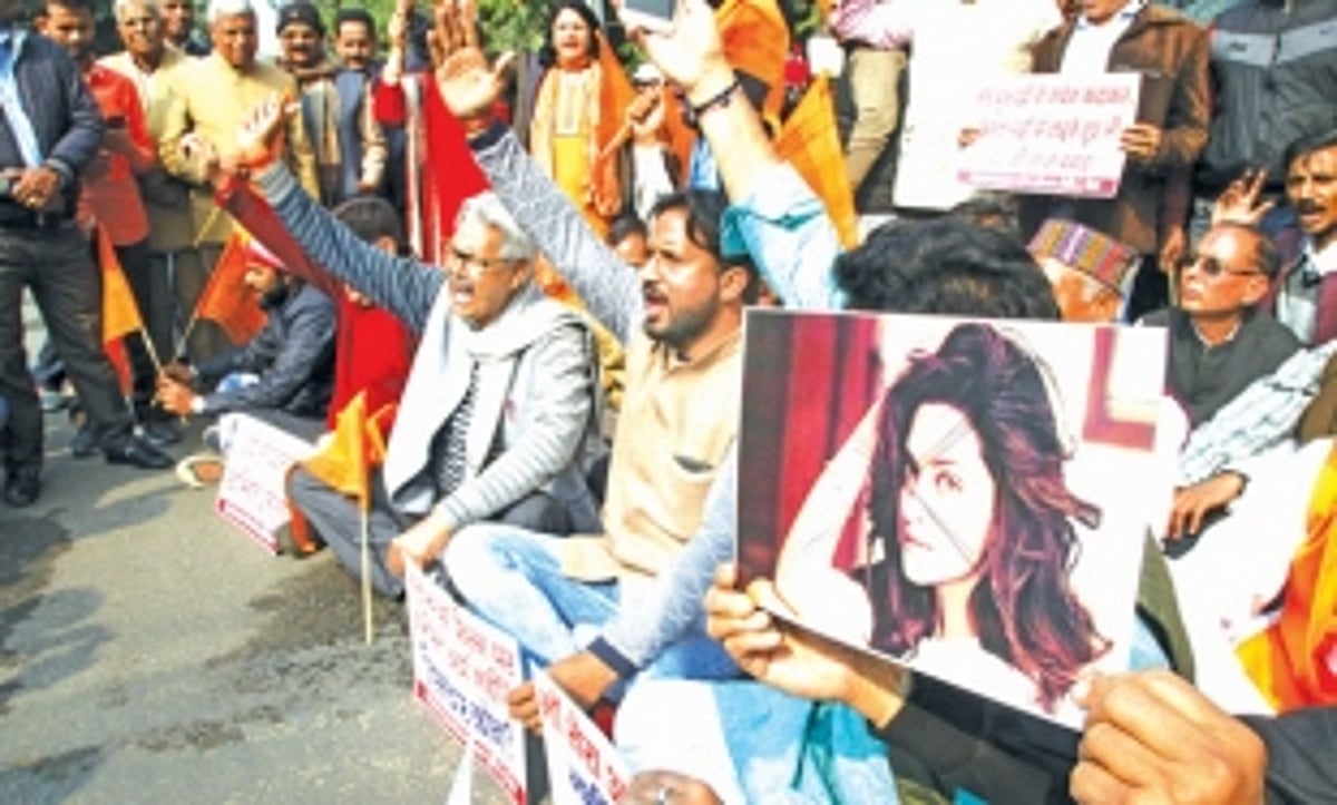 Fresh plea in SC against controversial Sanjay Bhansali movie ‘Padmaavat’