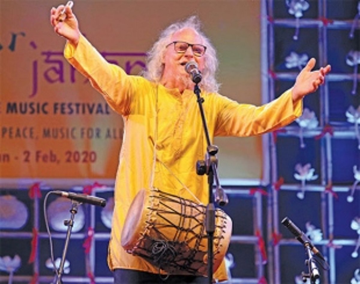 From an island in the Ocean comes Danyel Waro with songs of freedom