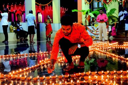 From hobbyist to professional, artist Neeptesh Naik crafts many paths to success
