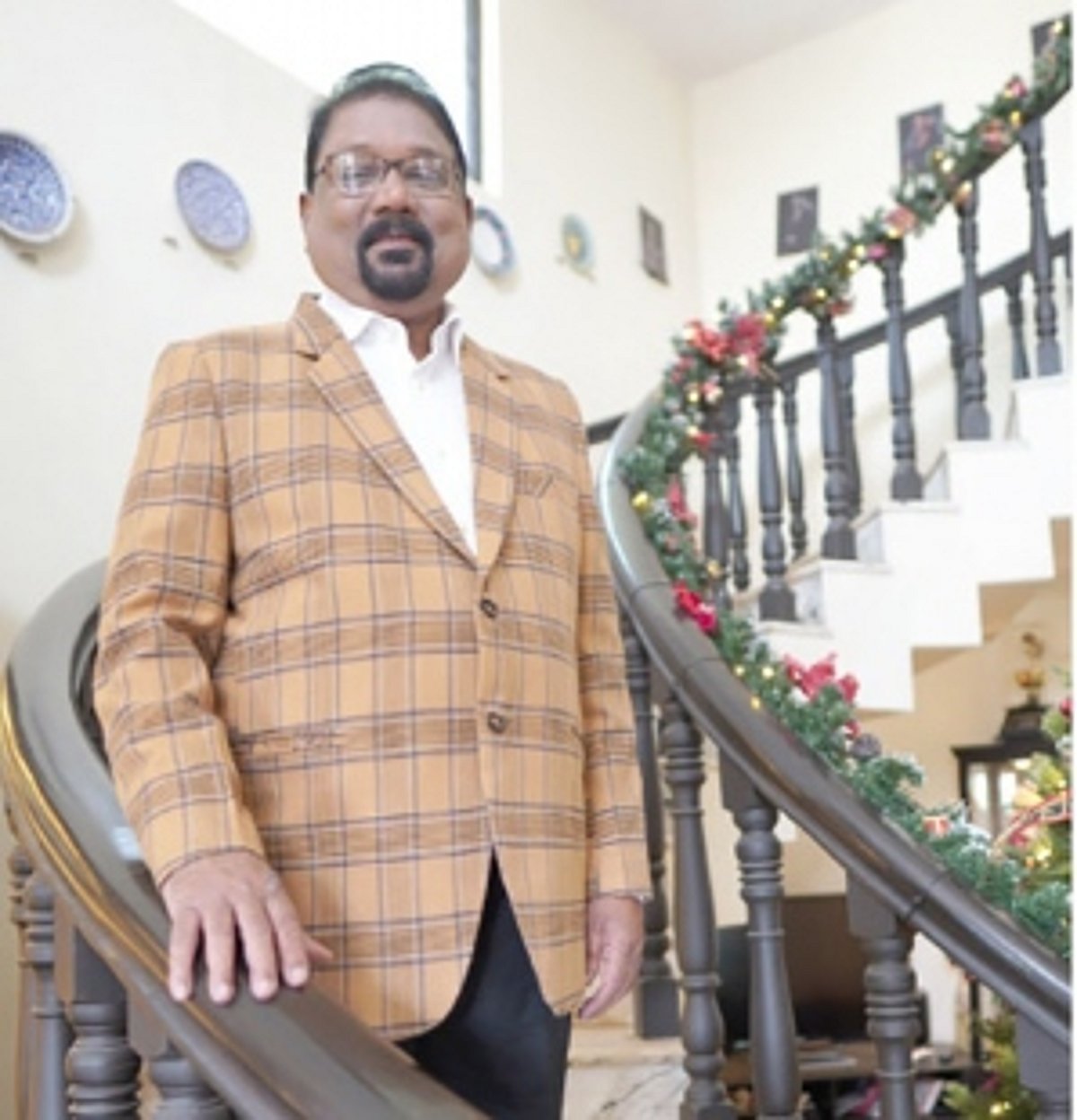 Funds given to non-performing “blue-eyed”  ‘cultural groups’, as Goan tiatrists struggle