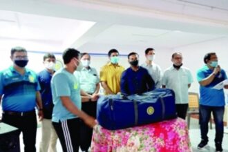 GCA DISTRIBUTES Cricket kit bags to 19 schools in Mormugao