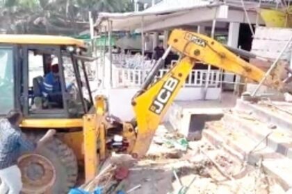 GCZMA, Anjuna P’yat demolish  illegal structures existing in NDZ