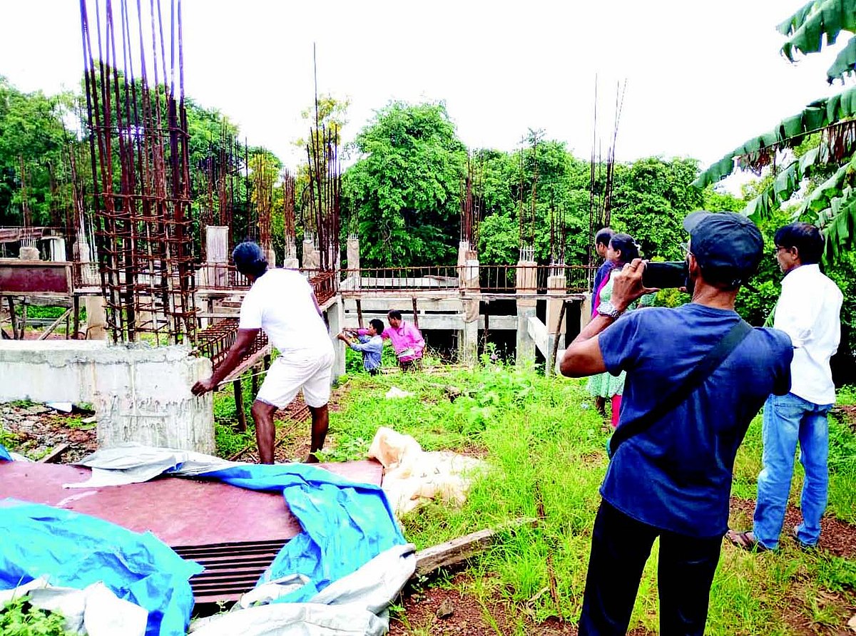 GCZMA conducts site inspection of alleged illegal construction near Fort Aguada