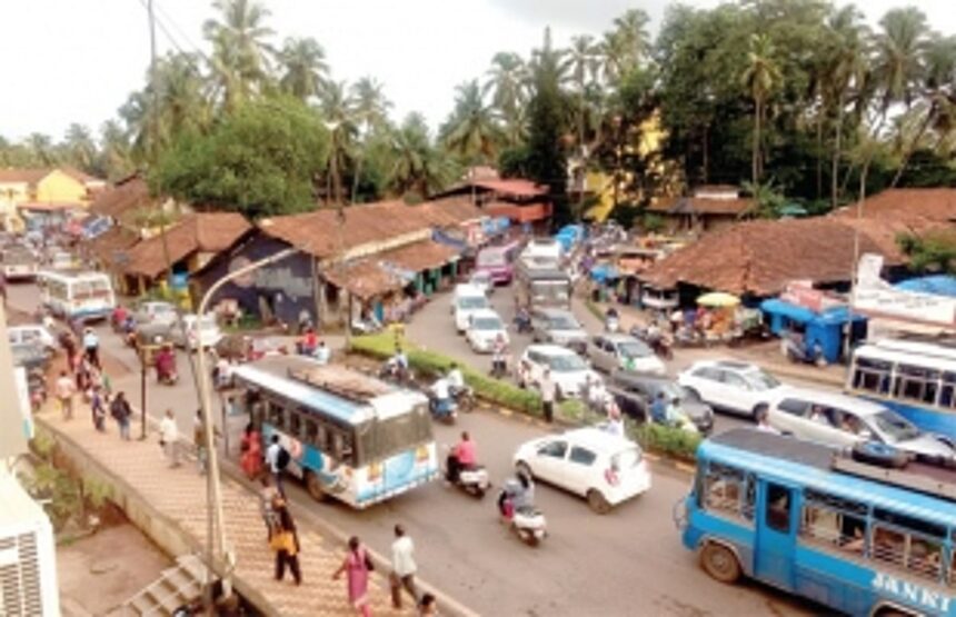 GCZMA orders demolition of illegal gaddas on Tourism Dept property in Colva