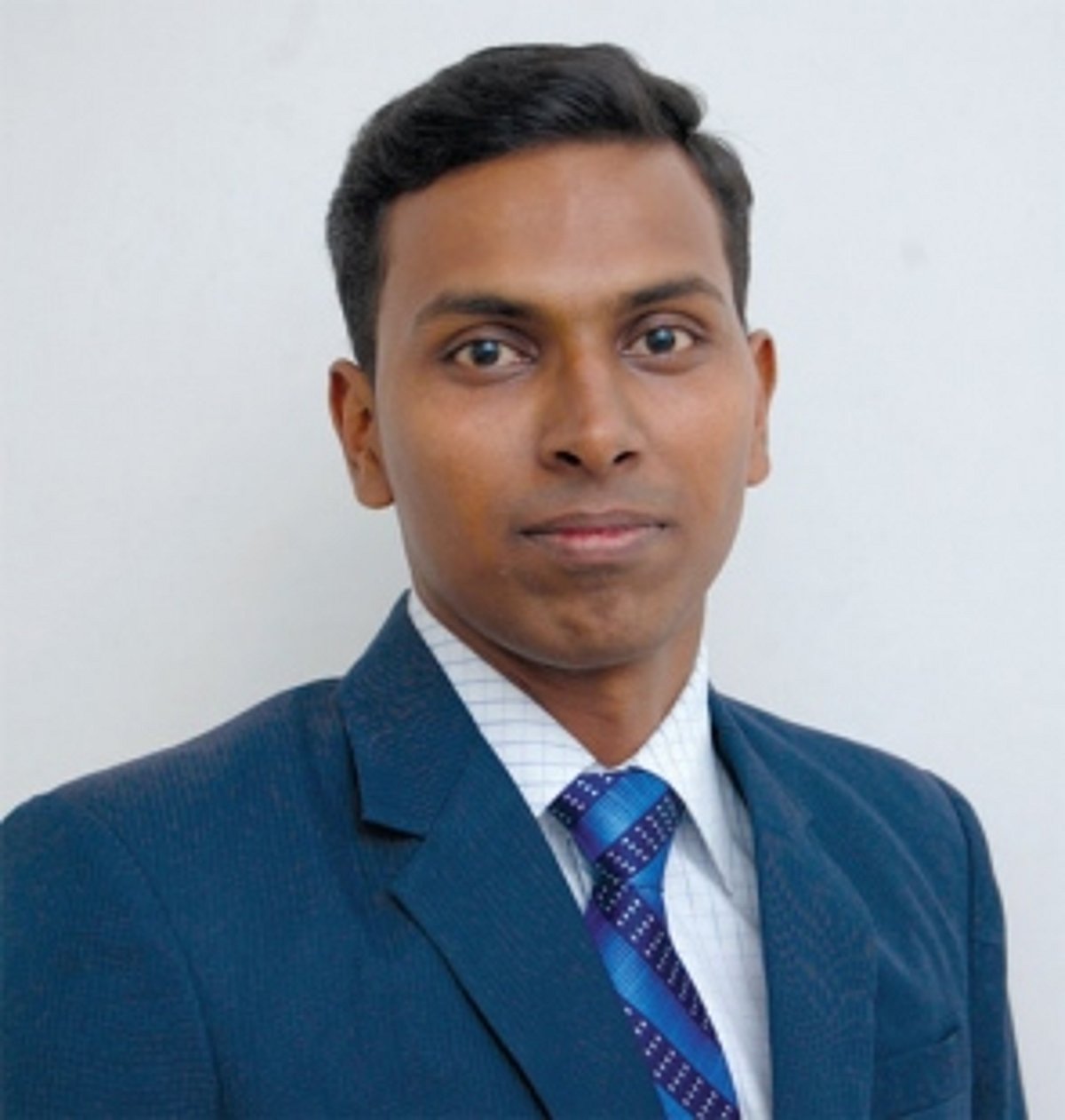 GIM professor Samveg Patel clears CFA exam