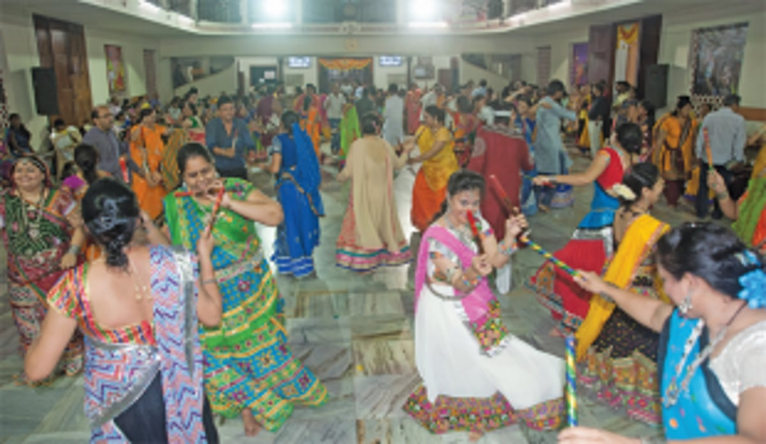GOA GOES GUJARATI THIS NAVRATRI 1 GOA GOES GUJARATI THIS NAVRATRI