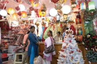 GOA KNOWS IT'S CHRISTMAS, AND IT'S TIME TO GO TO CASA JD FERNANDES